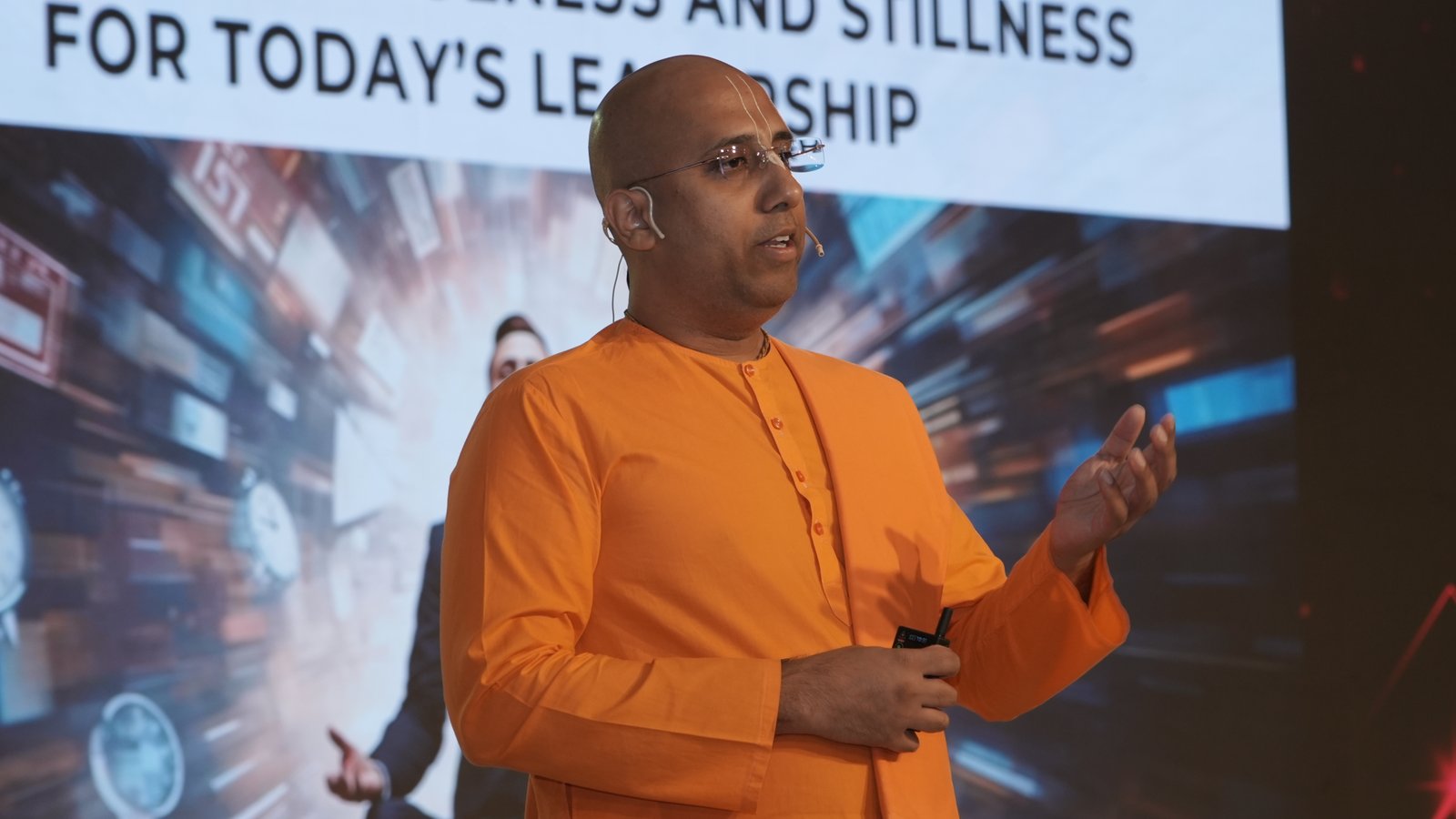 Madan Sundar Das keynote on Awareness and Stillness for Today's Leadership at ET Edge CEO Summit